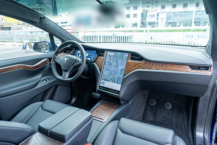 Used Tesla Model X 2019 Long-Range Version
