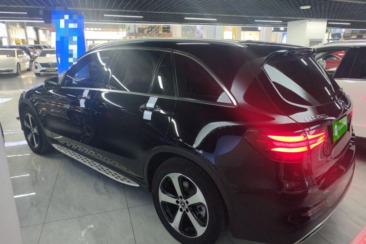 Used Mercedes-Benz GLC 2019 Facelift GLC 260 L 4MATIC Luxury Model
