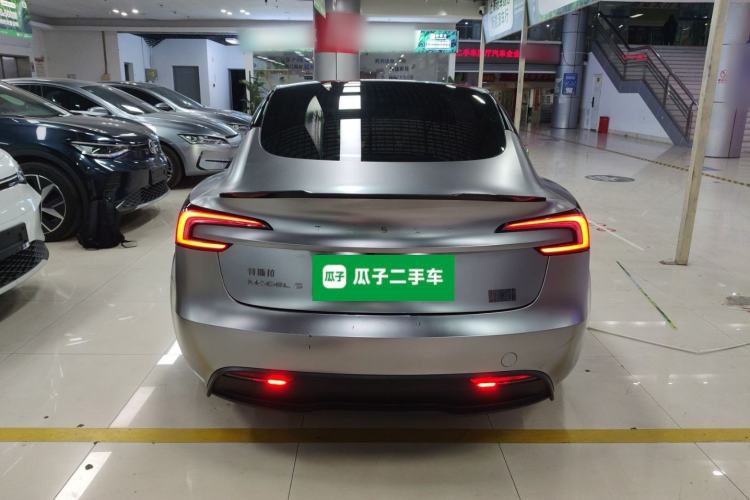 Used Tesla Model 3 2023 Rear-Wheel-Drive Version
