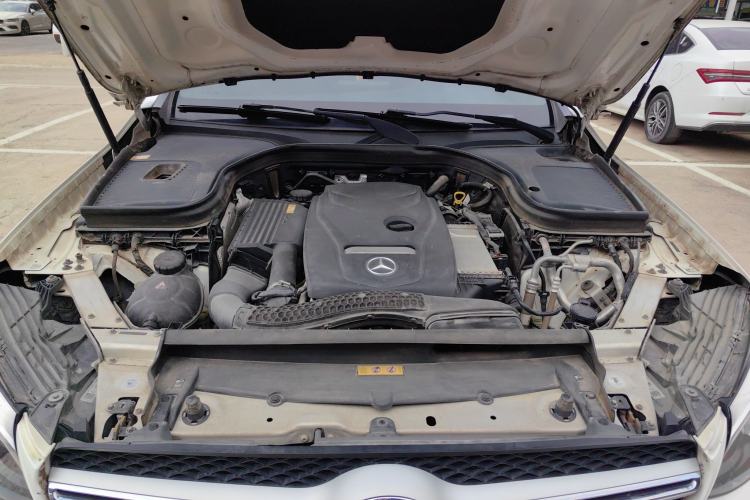 Used Mercedes-Benz GLC 2016 GLC 300 4MATIC Dynamic Model
