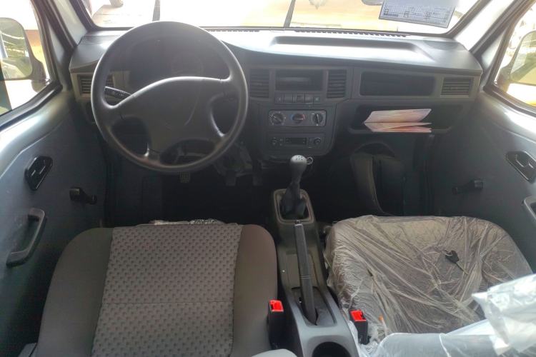 Used Wuling Zhiguang 2023 1.5L Practical Version 5/7 Seats