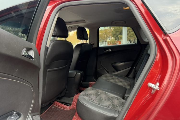 Used Buick GT 2014 XT 1.6L Automatic Fashion Edition
