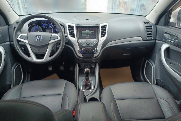 Used Changan CS35 2016 1.6L Manual Luxury Model China V Standard

