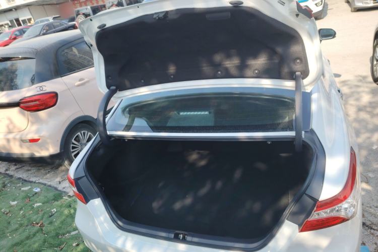 Used Toyota Camry 2021 2.0G Luxury Edition