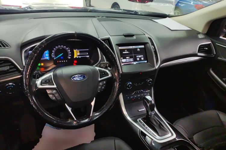 Used Ford Edge 2015 2.0T GTDi 4x4 High-Grade Model