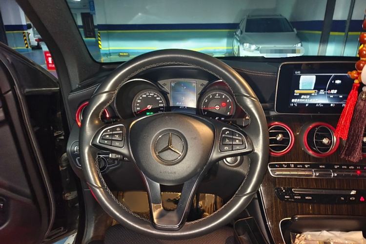 Used Mercedes-Benz GLC 2016 GLC 260 4MATIC Dynamic Edition
