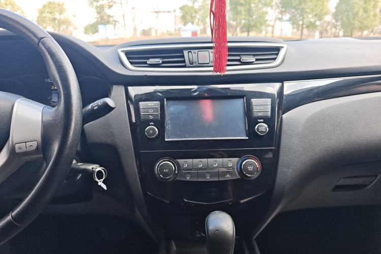 Used Nissan Qashqai 2017 2.0L CVT Smart Enjoyment Version China V Standard
