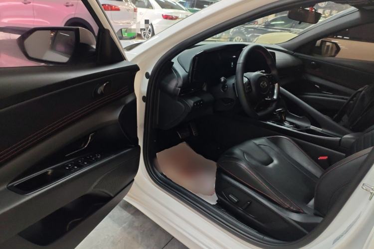 Used Hyundai Elantra 2022 240TGDi DCT LUX Prestige Edition