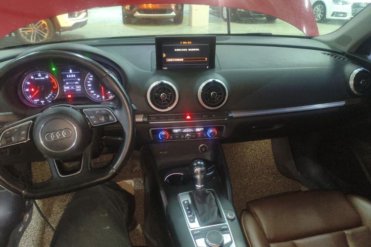 Used Audi A3 2017 Limousine 35 TFSI Sport Edition