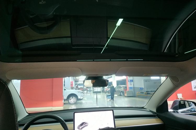 Used Tesla Model 3 2019 Long-Range Rear-Wheel-Drive Version
