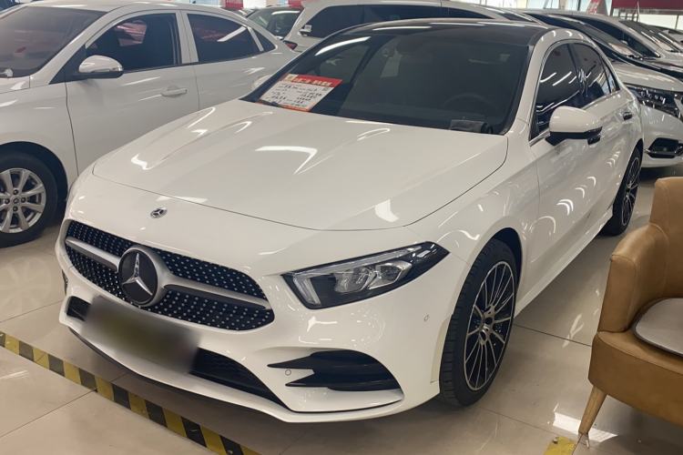 Used Mercedes-Benz A-Class 2021 A 200 L Sport Sedan Fashion Model
