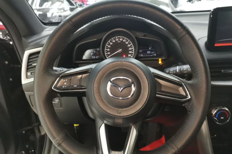 Used Mazda CX-4 2018 2.0L Automatic Two-Wheel Drive Blue Sky Dynamic Version China V Standard