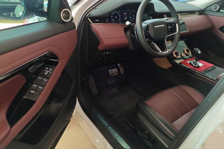 Used Land Rover Range Rover Evoque 2022 Aurora L 249 PS R-Dynamic Luxury Edition