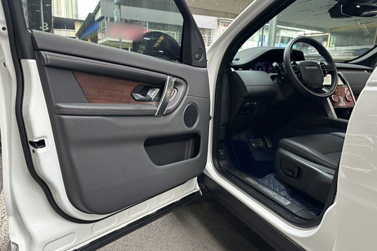 Used Land Rover Discovery Sport 2020 249 PS R-Dynamic Performance Edition
