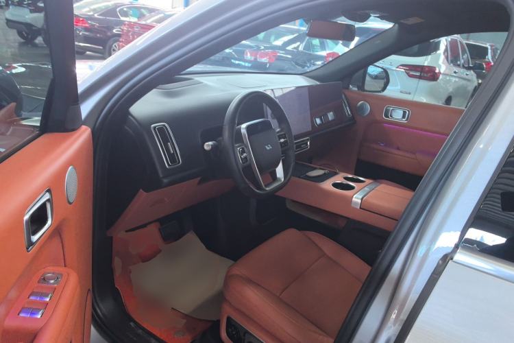 Used Li Auto L8 2023 Air model
