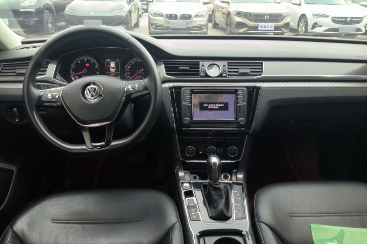 Used Volkswagen Passat 2017 330TSI DSG Prestige Edition
