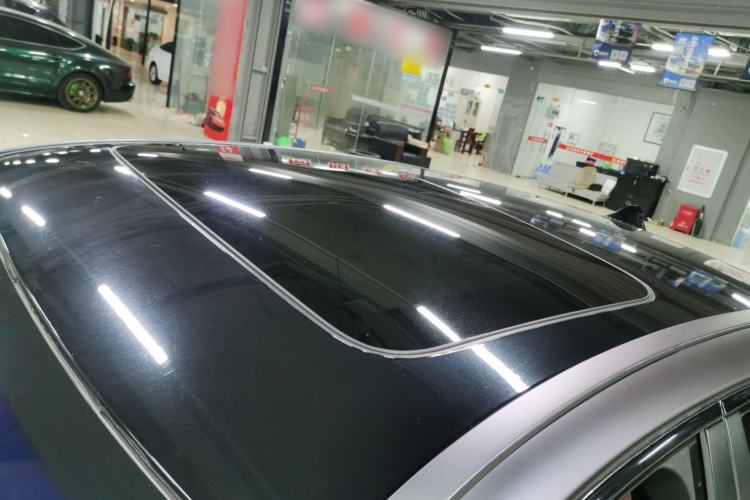 Used BMW 5 Series 2014 525Li Luxury Design Package