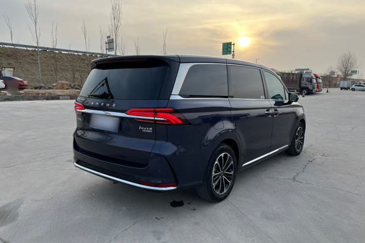 Used Roewe iMAX8 2022 400TGI Prestige Edition
