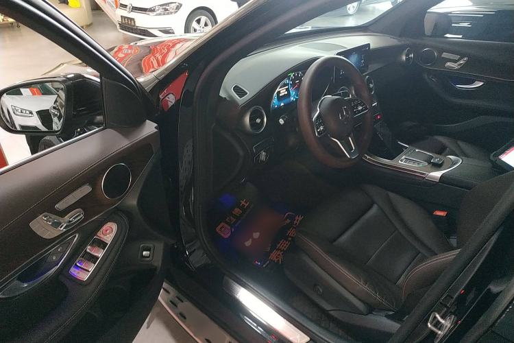 Used Mercedes-Benz GLC 2020 GLC 300 L 4MATIC Dynamic Edition
