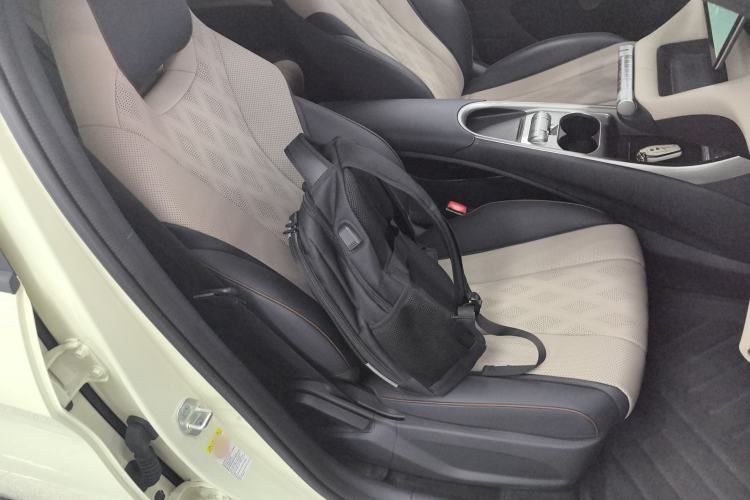 Used BYD Dolphin 2025 420km Free Edition
