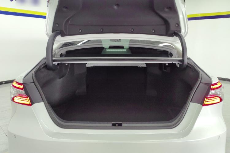 Used Toyota Camry 2021 Dual-Motor 2.5HG Luxury Edition
