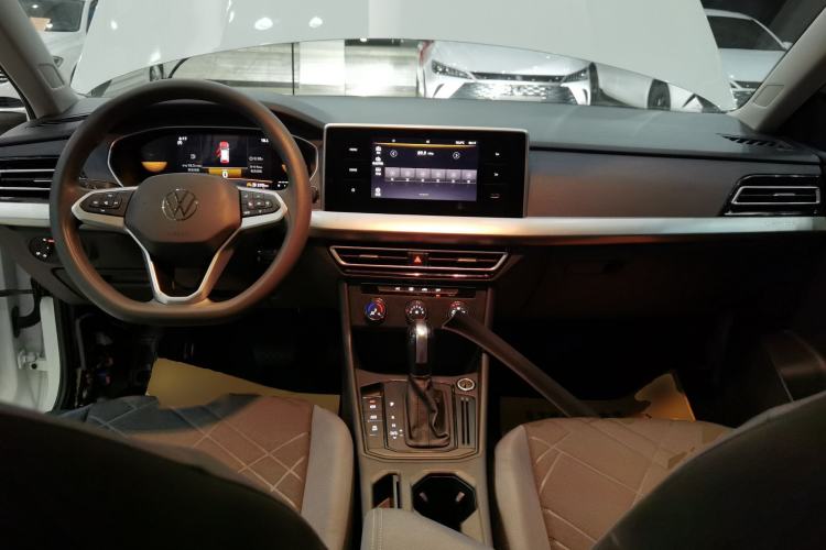 Used Volkswagen Lavida 2023 Revised 1.5L Automatic DeYi Edition
