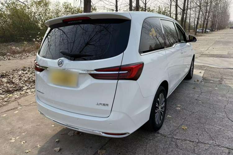 Used Buick GL8 2021 Land Cruiser Executive Class 652T Comfort Model
