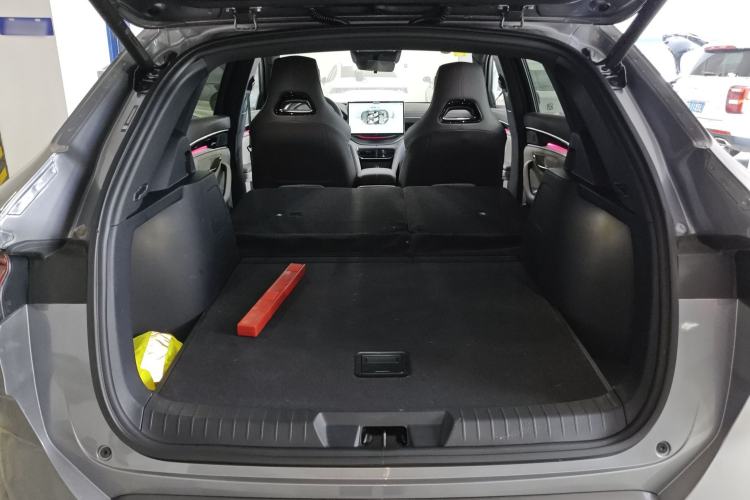 Used BYD Song PLUS New Energy 2025 EV Intelligent Driving Version 520km Premium Model
