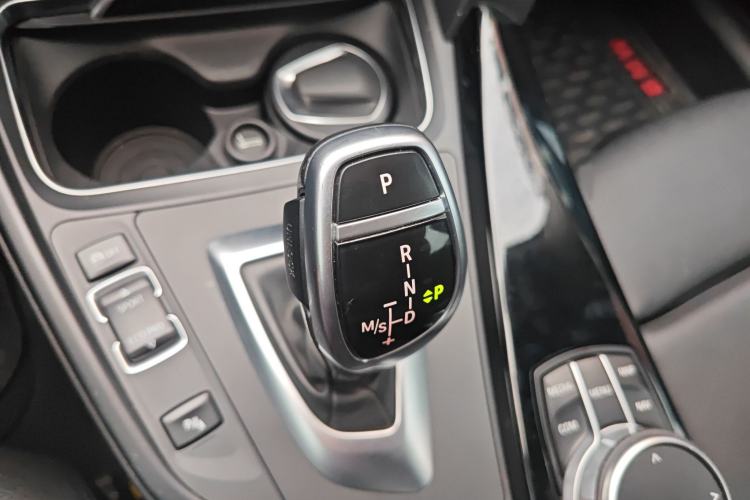 Used BMW 3 Series 2018 320Li Leading Model M Sport Package
