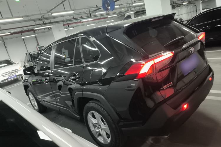 Used Toyota RAV4 2023 2.0L CVT Two-Wheel Drive Urban Edition
