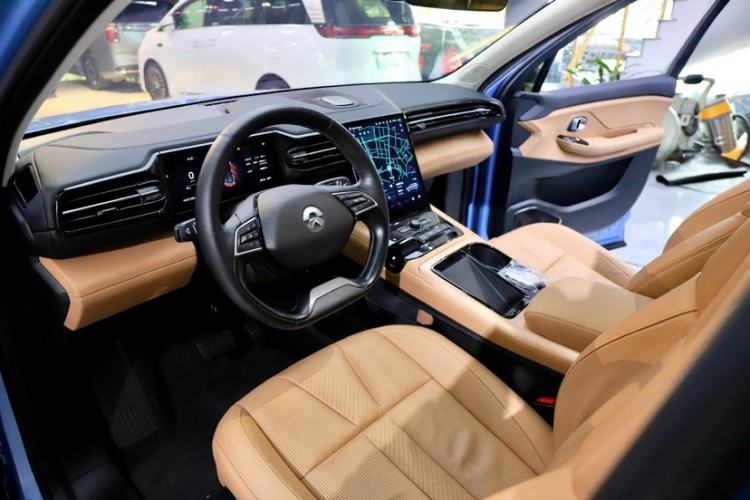 Used Nio ES8 2018 355 km Base Version 6-Seater Edition
