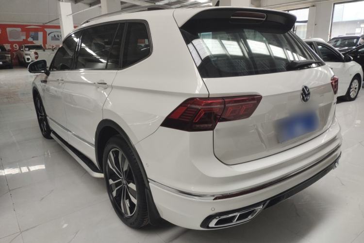 Used Volkswagen Tiguan L 2022 330TSI Automatic Two-Wheel Drive R-Line Enhanced Edition