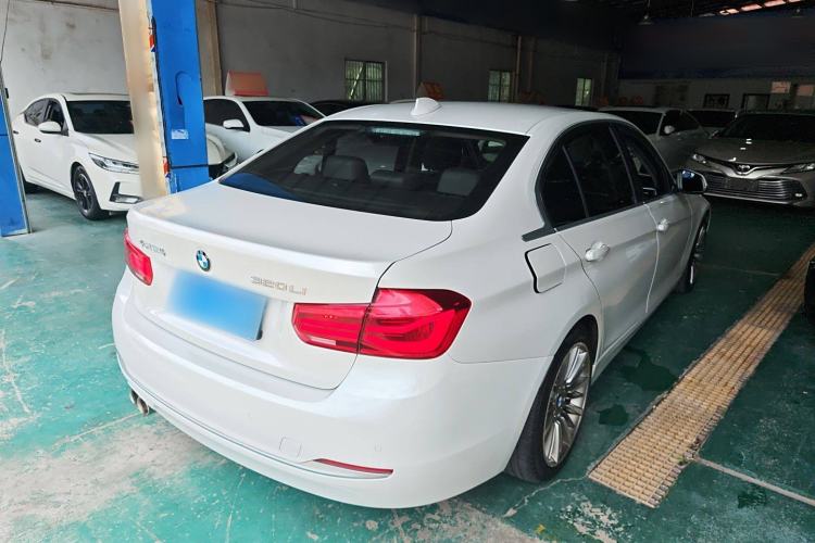 Used BMW 3 Series 2019 320Li Fashion Model
