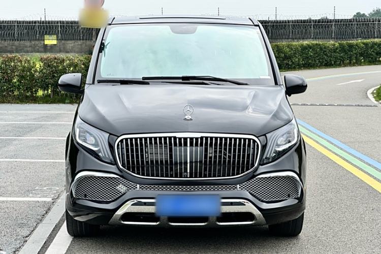 Used Mercedes-Benz Vito 2023 2.0T Elite Version 7 Seats