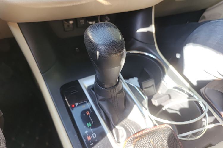 Used Toyota Highlander 2018 2.0T Two-Wheel Drive Elite Edition 7 Seats Emission Standard China V