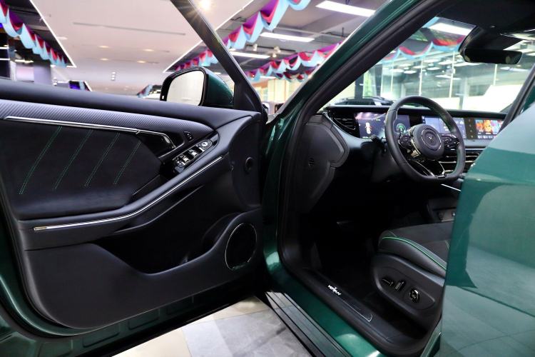 Used VOYAH FREE 2025 318 318 km Rear-Drive Touring Edition
