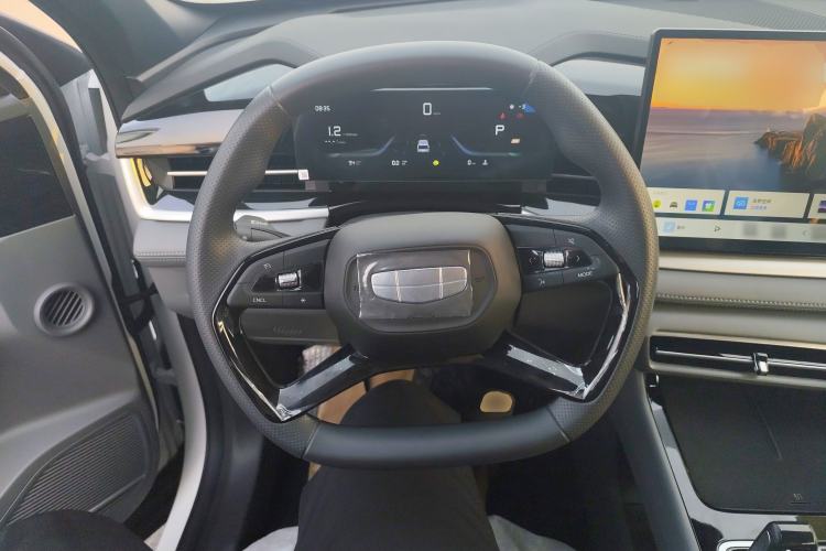 Used Geely Auto Emgrand X7 Sport 2026 Model 1.5TD Aspirational