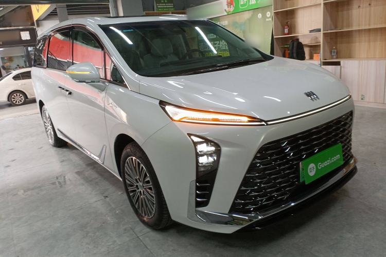 Used Buick GL8 New Energy 2024 Lu Zun Deluxe Edition 7-Seater
