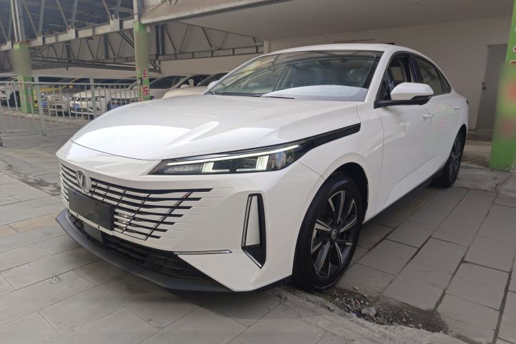 Used Changan Eado 2025 Blue Whale 1.5T 500Bar Prestige Model