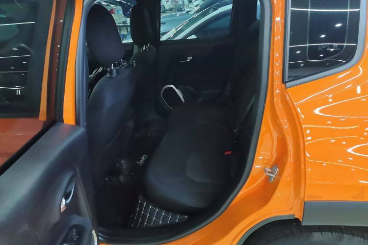 Used  Renegade 2017 180T Automatic High-Energy Version
