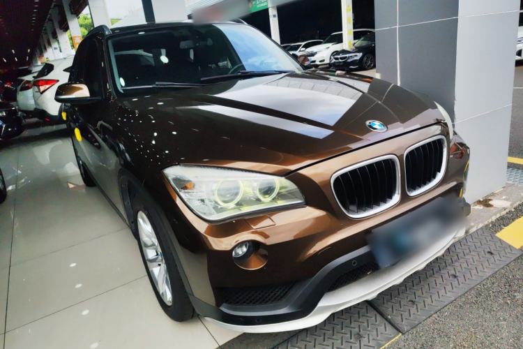 Used BMW X1 2015 xDrive20i Fashion Model
