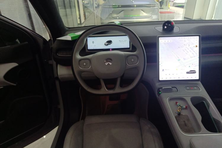 Used Nio ES6 2024 75 kWh
