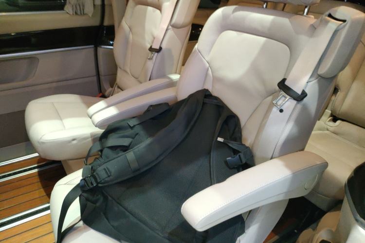 Used Mercedes-Benz V-Class 2018 V 260 Avantgarde Edition China VI
