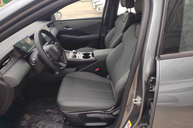 Used BYD Qin PLUS 2025 DM-i Smart Drive 55KM Leading Model
