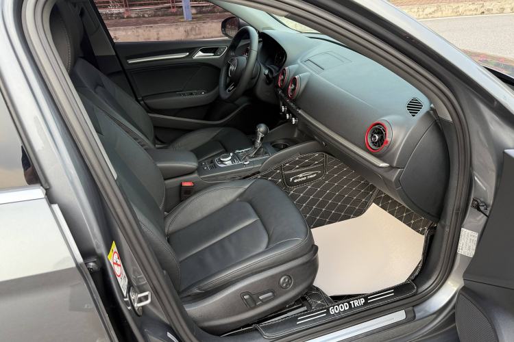 Used Audi A3 2020 Limousine 35 TFSI Style Edition China VI Emission Standard
