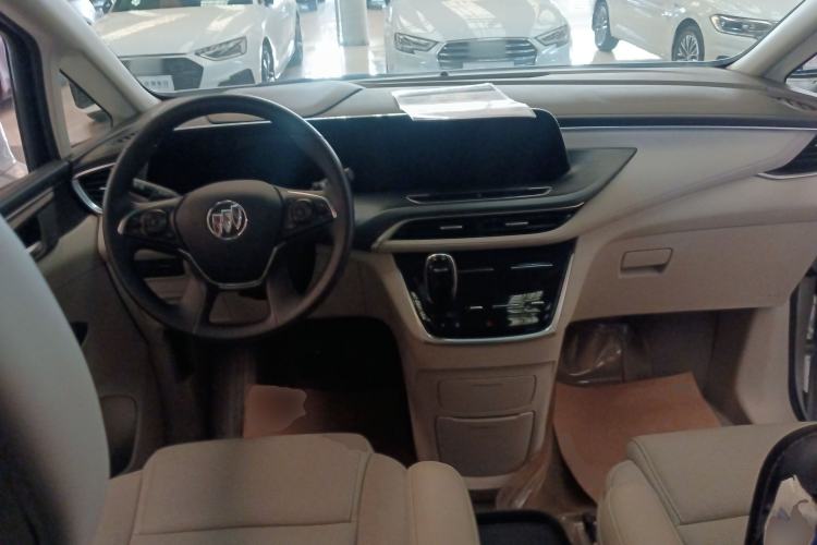 Used Buick GL8 2022 ES Landtrek 653T Comfort Edition
