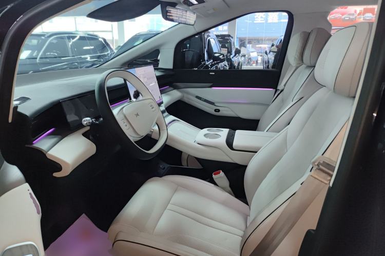 Used XPeng X9 2024 610 Long-Range Pro
