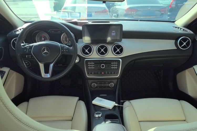 Used Mercedes-Benz GLA 2016 GLA 220 4MATIC Fashion Edition
