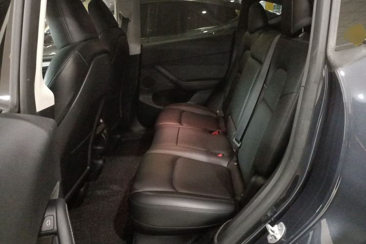 Used Tesla Model Y 2024 Rear-Wheel-Drive Version
