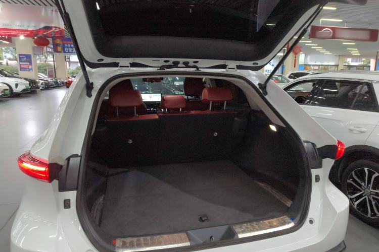 Used Toyota Harrier 2022 2.0L CVT Two-Wheel Drive Deluxe Edition
